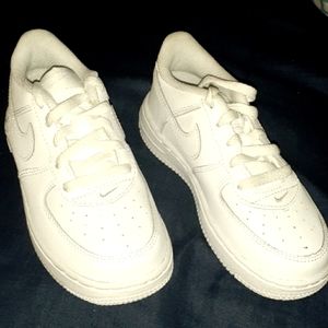 White Toddler Nike Shoes - Size 10c